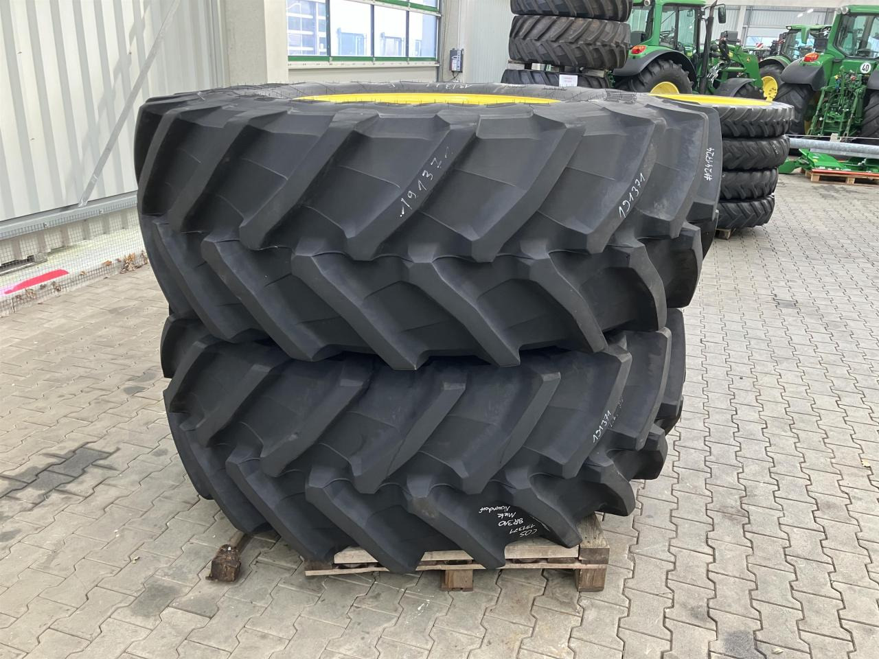 Trelleborg 650/85R38 - Шина для Сельскохозяйственной техники: фото 3 Trelleborg 650/85R38 - Шина для Сельскохозяйственной техники: фото 3
