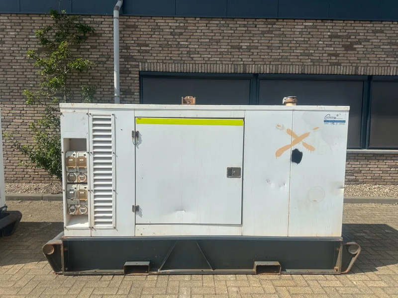 Iveco FPT NEF45 SM1A.A004 Stamford 60 kVA Silent Renrtal generatorset - Электрогенератор: фото 1 Iveco FPT NEF45 SM1A.A004 Stamford 60 kVA Silent Renrtal generatorset - Электрогенератор: фото 1