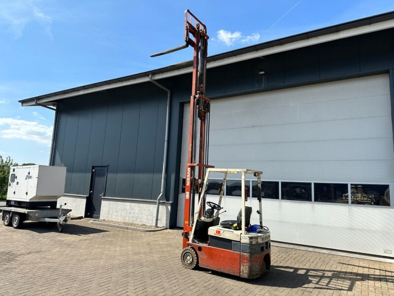 Электропогрузчик Nissan N01L18U 1.8 ton Triplex Freelift Sideshift Elektra Heftruck Accu 2016 !: фото 11 Электропогрузчик Nissan N01L18U 1.8 ton Triplex Freelift Sideshift Elektra Heftruck Accu 2016 !: фото 11