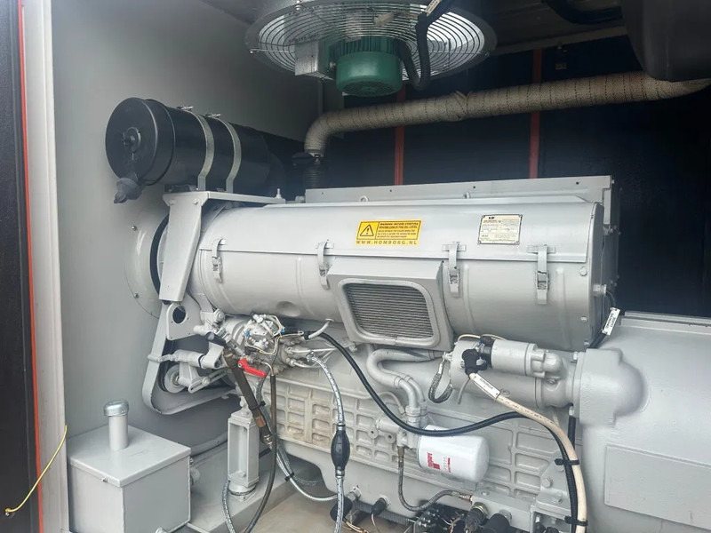 Электрогенератор VM Mecc Alte Spa 60 kVA noodstroom generatorset aggregaat 499 hours: фото 11 Электрогенератор VM Mecc Alte Spa 60 kVA noodstroom generatorset aggregaat 499 hours: фото 11