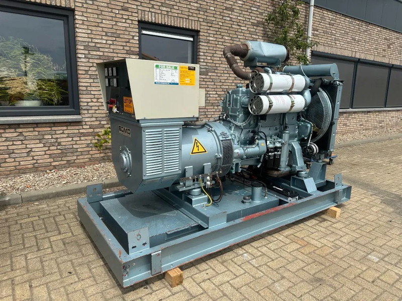Volvo Penta TD121GG SDMO Leroy Somer 200 kVA noodstroom generatorset - Электрогенератор: фото 2 Volvo Penta TD121GG SDMO Leroy Somer 200 kVA noodstroom generatorset - Электрогенератор: фото 2