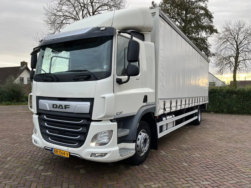 DAF CF 320 FA - Тентованный грузовик: фото 1 DAF CF 320 FA - Тентованный грузовик: фото 1