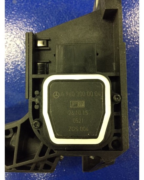 Mercedes-Benz gaspedaal actros / atego / axor 9603000004 - Педаль для Грузовиков: фото 4 Mercedes-Benz gaspedaal actros / atego / axor 9603000004 - Педаль для Грузовиков: фото 4