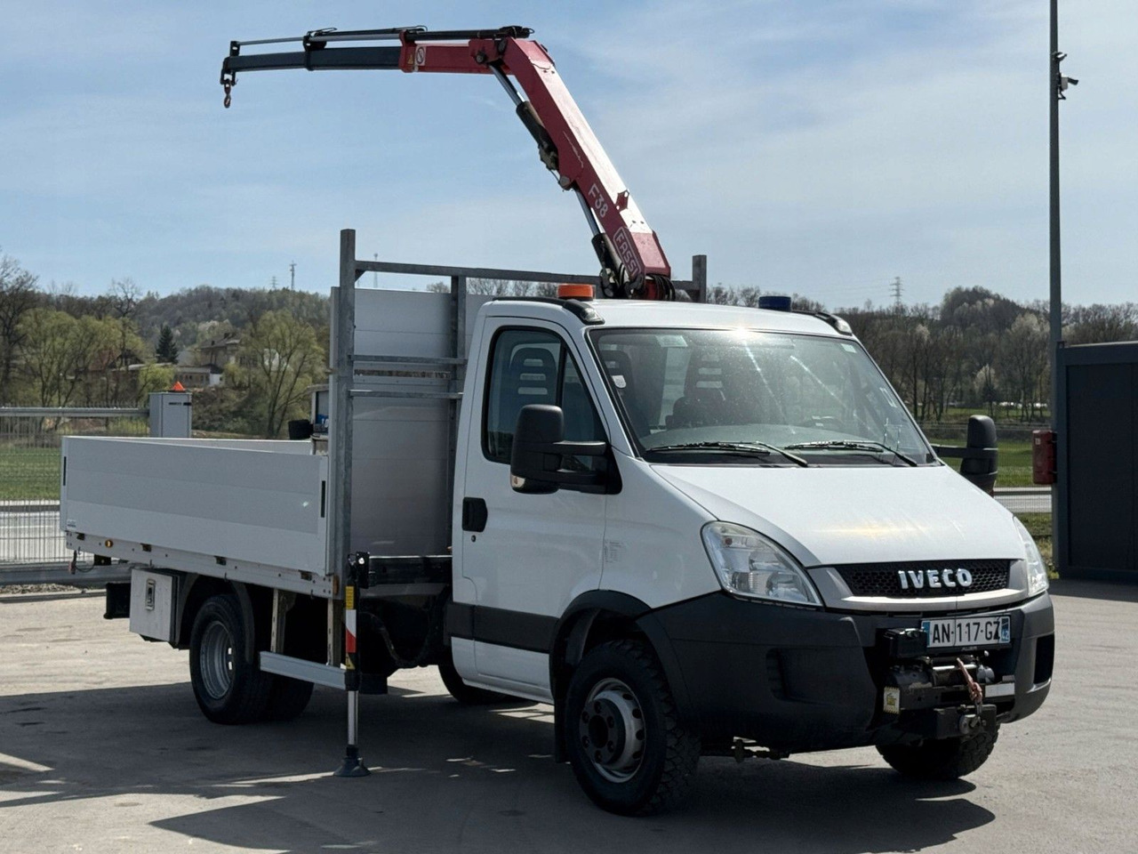 Iveco Daily 65C14 Pritsche 3,75 m FASSI F38 A.22 - Малотоннажный бортовой грузовик: фото 2 Iveco Daily 65C14 Pritsche 3,75 m FASSI F38 A.22 - Малотоннажный бортовой грузовик: фото 2
