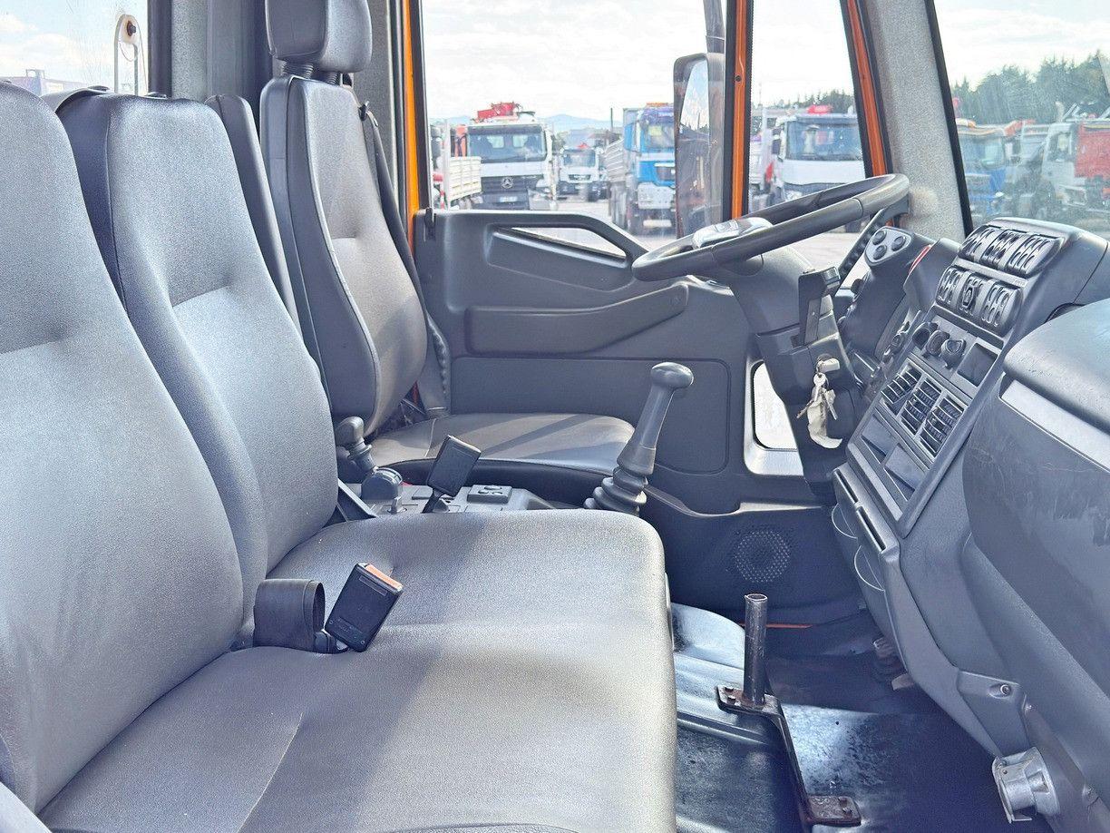 Автоманипулятор, Самосвал Iveco EUROCARGO 120E18 * HMF 403 K1 * TOPZUSTAND: фото 11 Автоманипулятор, Самосвал Iveco EUROCARGO 120E18 * HMF 403 K1 * TOPZUSTAND: фото 11