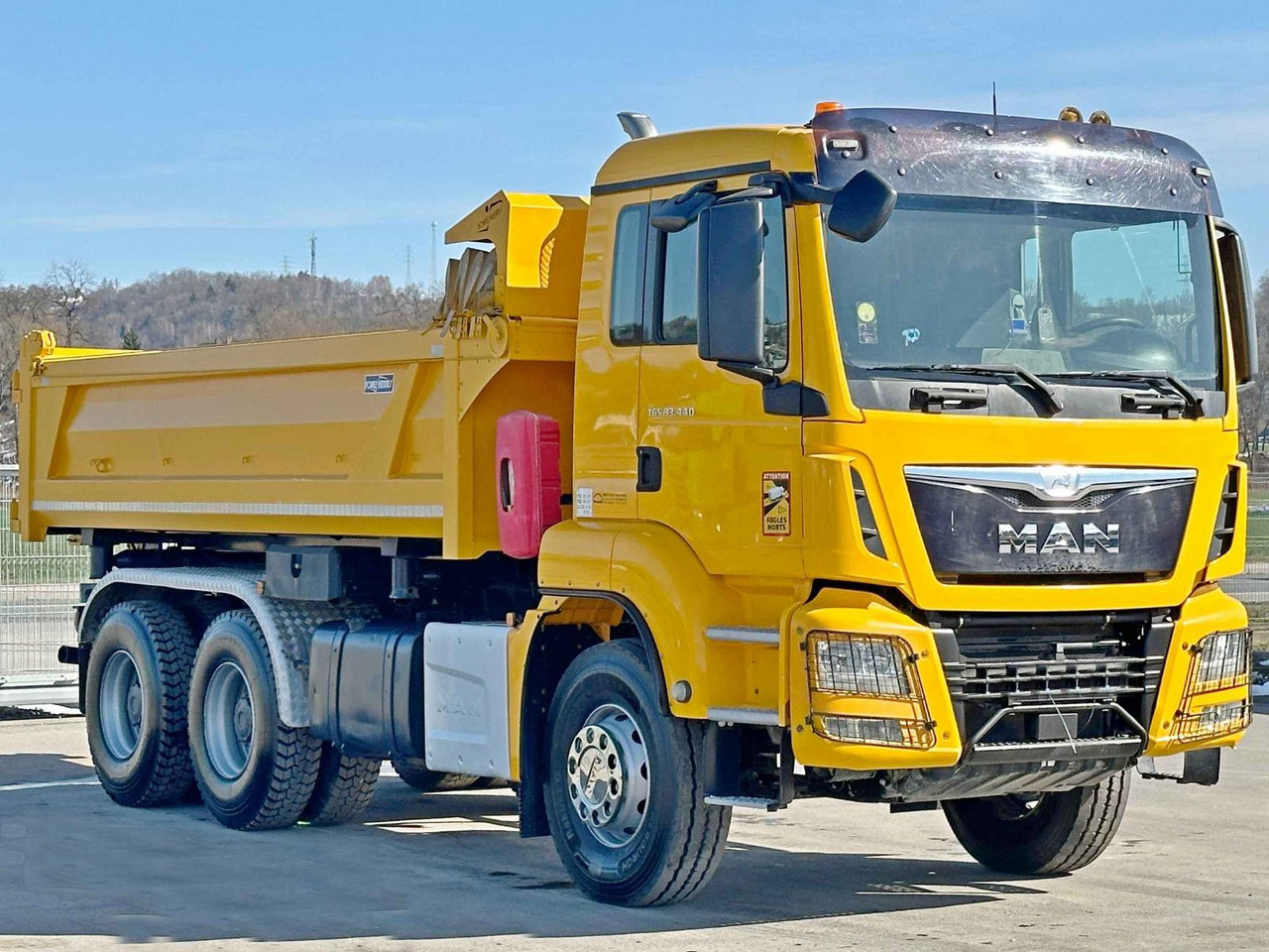 MAN TGS 33.440 * KIPPER 5,20 m + BORDMATIC * 6x4 - Самосвал, Автоманипулятор: фото 4 MAN TGS 33.440 * KIPPER 5,20 m + BORDMATIC * 6x4 - Самосвал, Автоманипулятор: фото 4