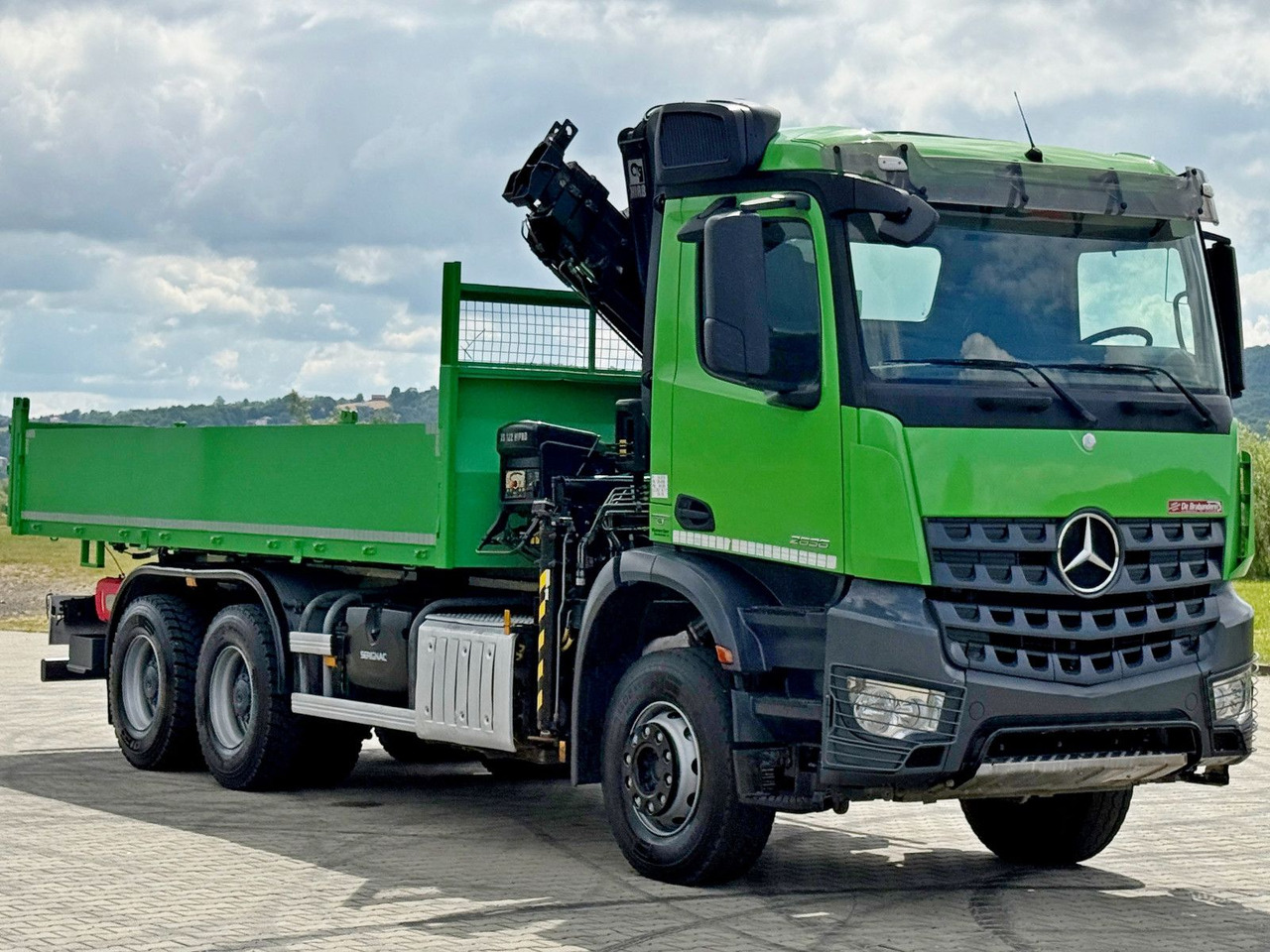 Mercedes-Benz AROCS 2636 * HIAB 122 ES - 3 HIPRO * 6x4 - Самосвал, Автоманипулятор: фото 3 Mercedes-Benz AROCS 2636 * HIAB 122 ES - 3 HIPRO * 6x4 - Самосвал, Автоманипулятор: фото 3