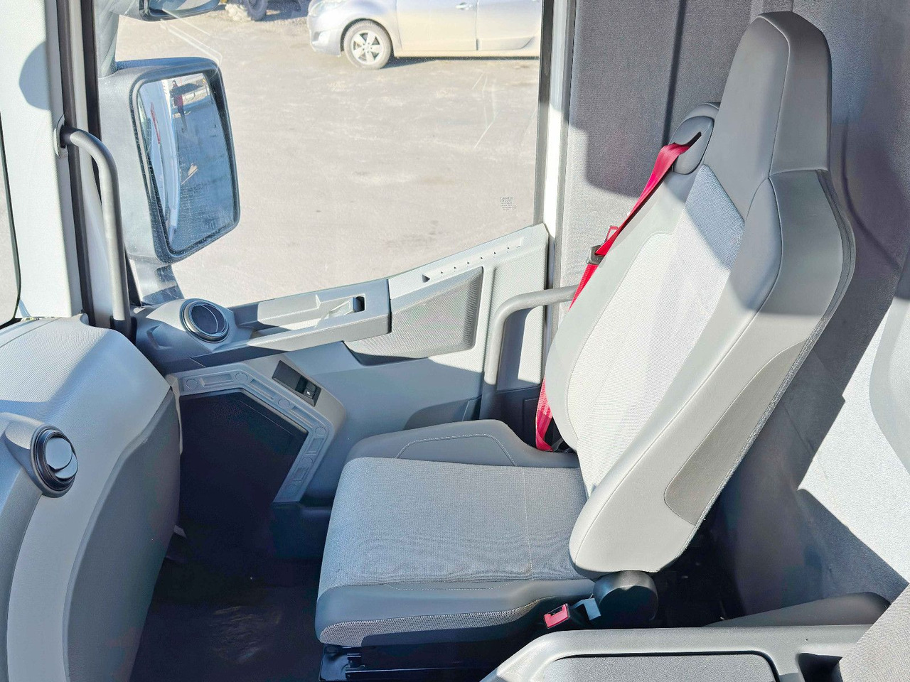 Автоманипулятор Renault C 380 *PRITSCHE 6,80m * PK 18002-EH C + FUNK*6x4: фото 10 Автоманипулятор Renault C 380 *PRITSCHE 6,80m * PK 18002-EH C + FUNK*6x4: фото 10