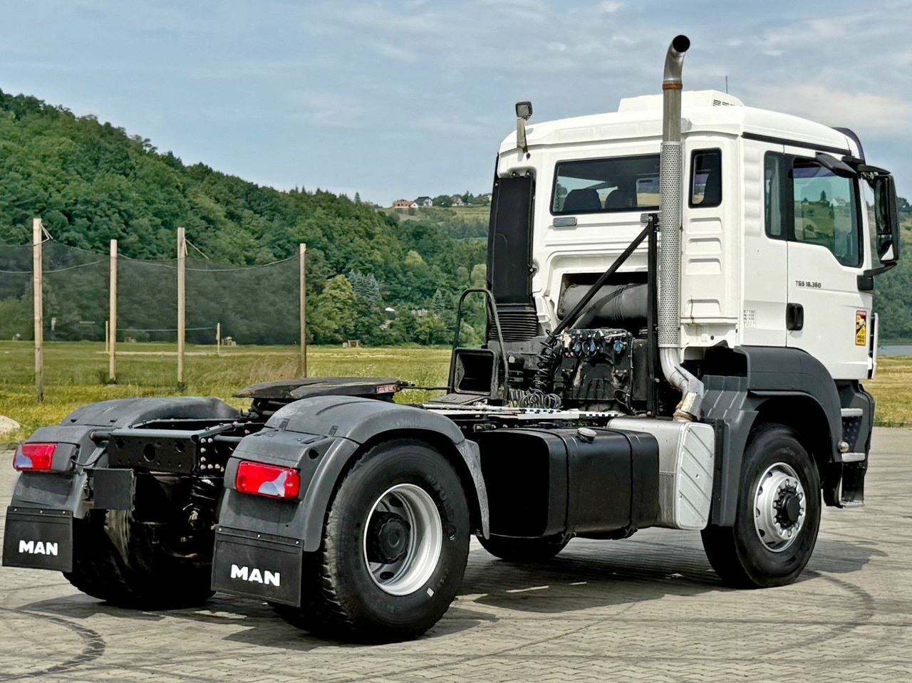 MAN TGS 18.360 * Sattelzugmaschine * 4x4 * TOP - Тягач: фото 4 MAN TGS 18.360 * Sattelzugmaschine * 4x4 * TOP - Тягач: фото 4