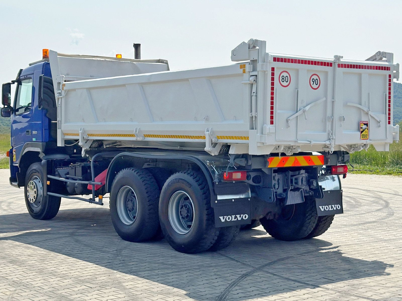 Самосвал, Автоманипулятор Volvo FM 380 Kipper 5,20 m + BORDMATIC / 6x4: фото 7 Самосвал, Автоманипулятор Volvo FM 380 Kipper 5,20 m + BORDMATIC / 6x4: фото 7