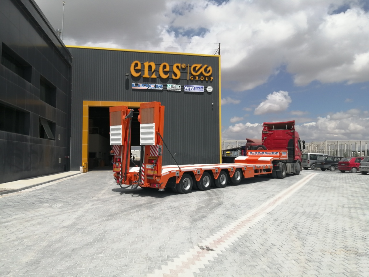 LIDER NEW 2025 MODELS YEAR LIDER TRAILER - Низкорамный полуприцеп: фото 1 LIDER NEW 2025 MODELS YEAR LIDER TRAILER - Низкорамный полуприцеп: фото 1