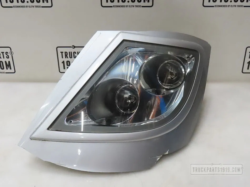 DAF 1784822 Skylight Li. DAF - Противотуманная фара для Грузовиков: фото 1 DAF 1784822 Skylight Li. DAF - Противотуманная фара для Грузовиков: фото 1