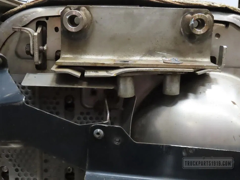 DAF 2300749 Katalysator E6 DAF - Катализатор для Грузовиков: фото 4 DAF 2300749 Katalysator E6 DAF - Катализатор для Грузовиков: фото 4