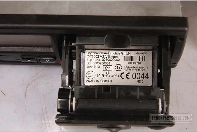 Mercedes-Benz Electrical System Tachograaf R2.0 MB MP4 - Тахограф для Грузовиков: фото 3 Mercedes-Benz Electrical System Tachograaf R2.0 MB MP4 - Тахограф для Грузовиков: фото 3