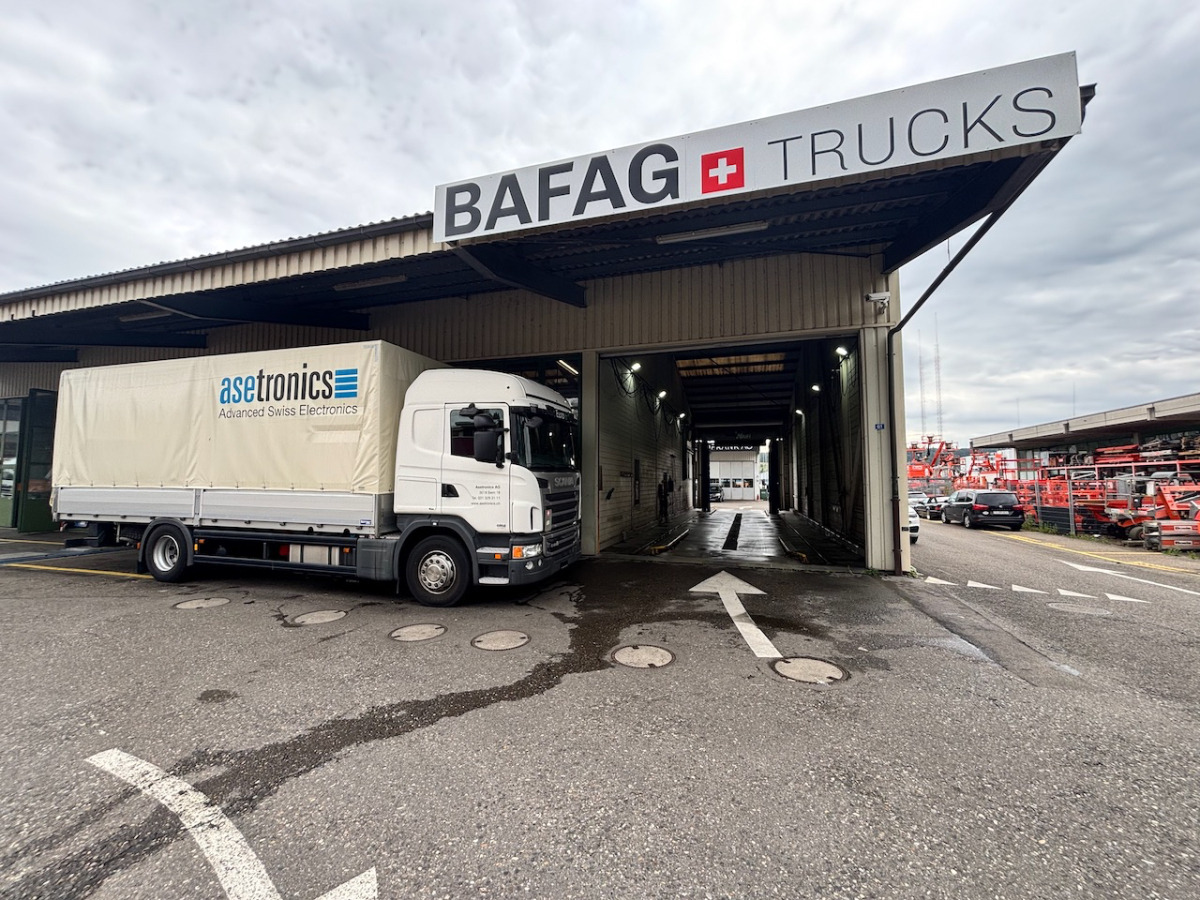 SCANIA G440 - Тентованный грузовик: фото 2 SCANIA G440 - Тентованный грузовик: фото 2