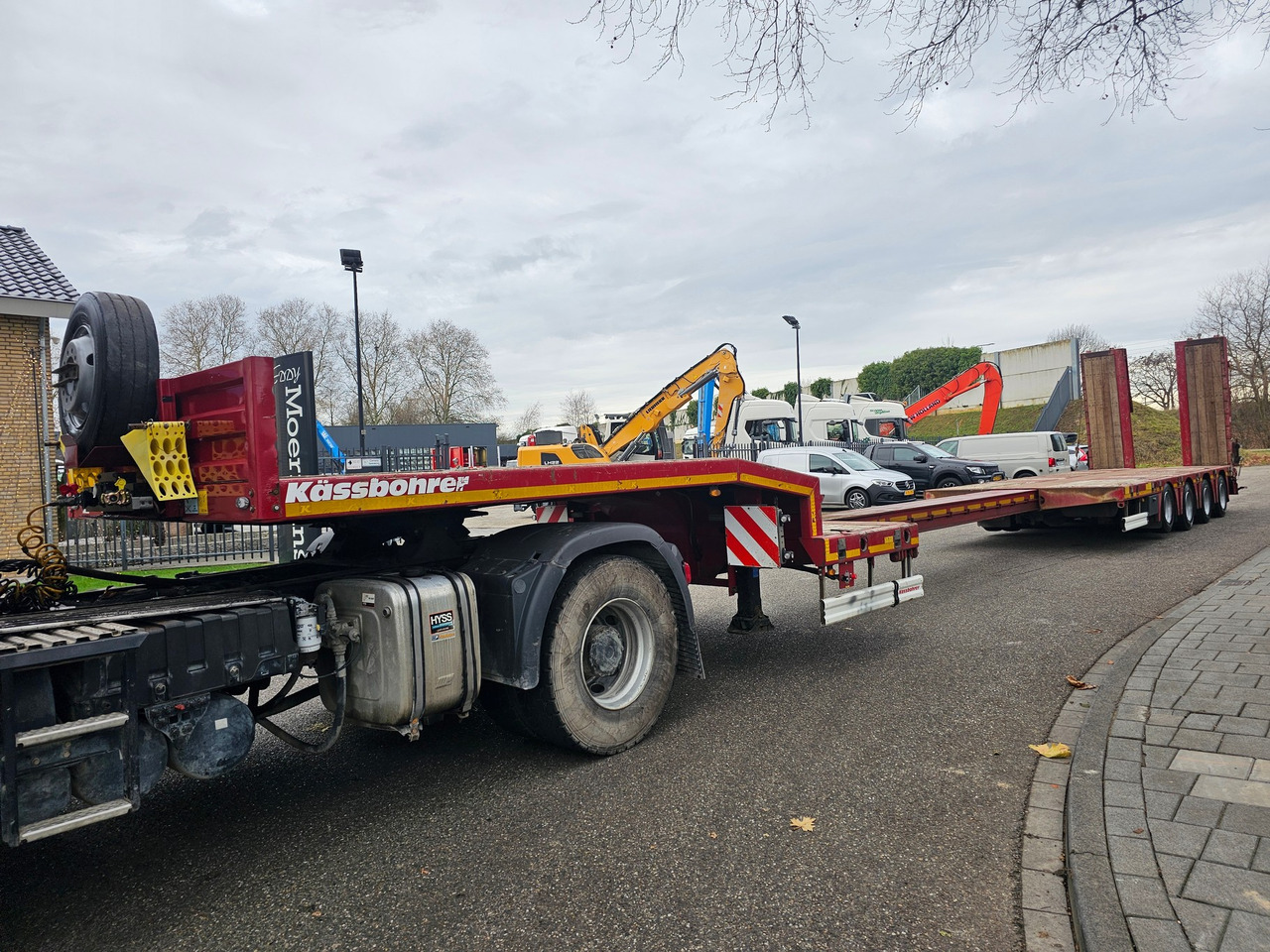 Kässbohrer LB4E With Hydraulic Flip Ramps - Низкорамный полуприцеп: фото 4 Kässbohrer LB4E With Hydraulic Flip Ramps - Низкорамный полуприцеп: фото 4
