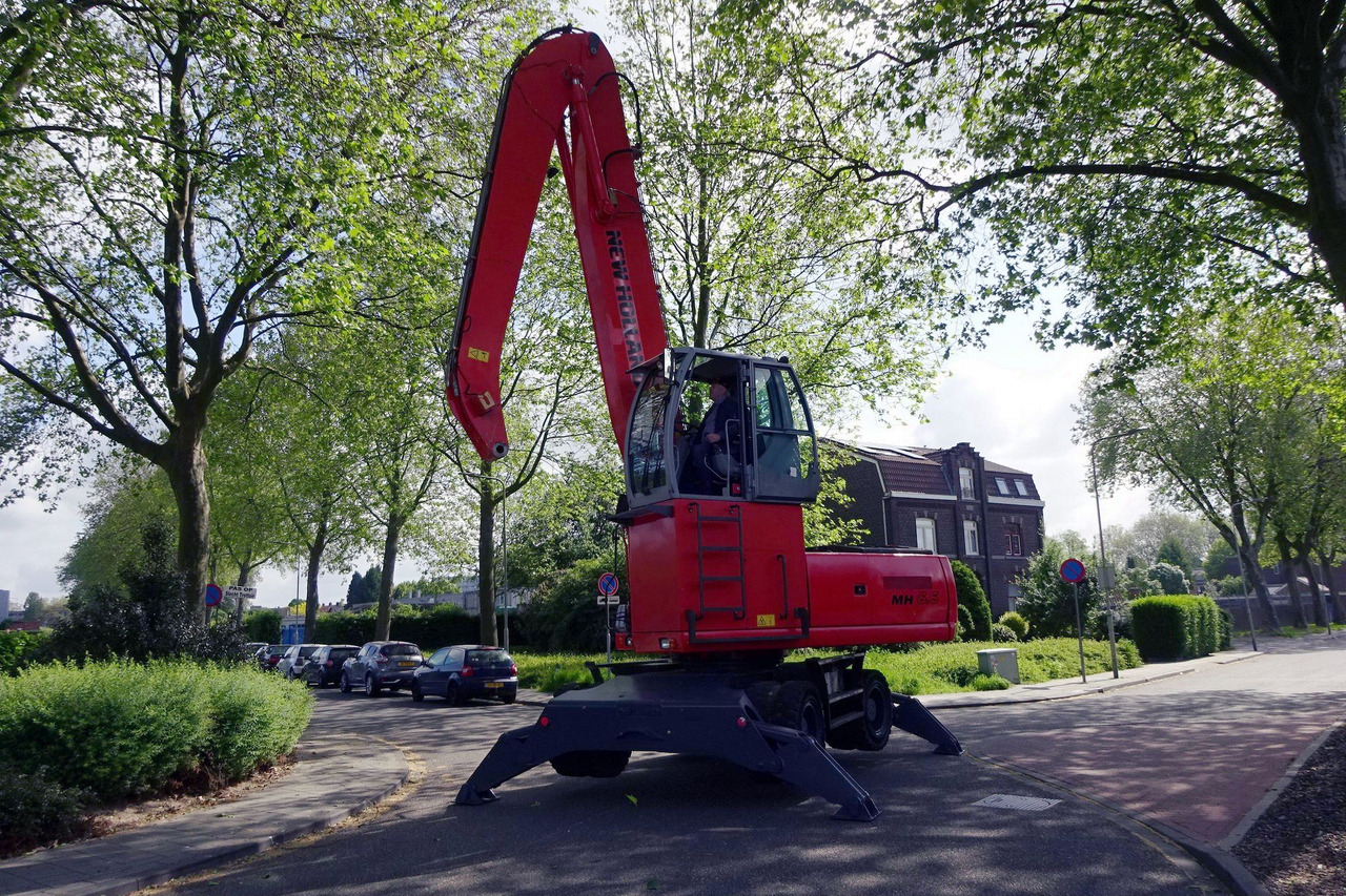 New Holland MH 6.6 Materialhandler With Magnet System - Перегружатель: фото 3 New Holland MH 6.6 Materialhandler With Magnet System - Перегружатель: фото 3