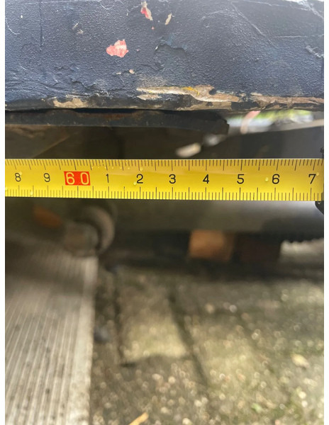 Kässbohrer 1500 KG Laadklep. Gebruikt - Полуприцеп-фургон: фото 5 Kässbohrer 1500 KG Laadklep. Gebruikt - Полуприцеп-фургон: фото 5