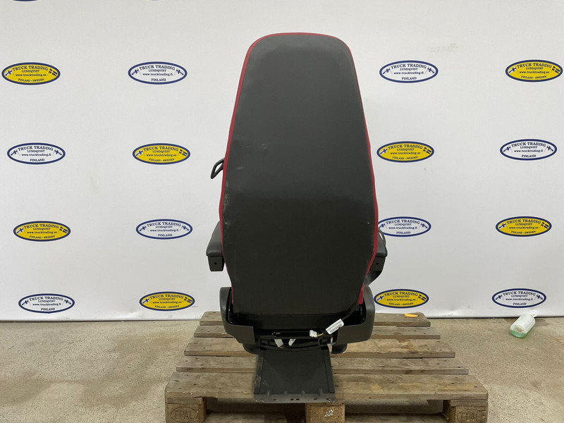Volvo FH - Сиденье: фото 5 Volvo FH - Сиденье: фото 5