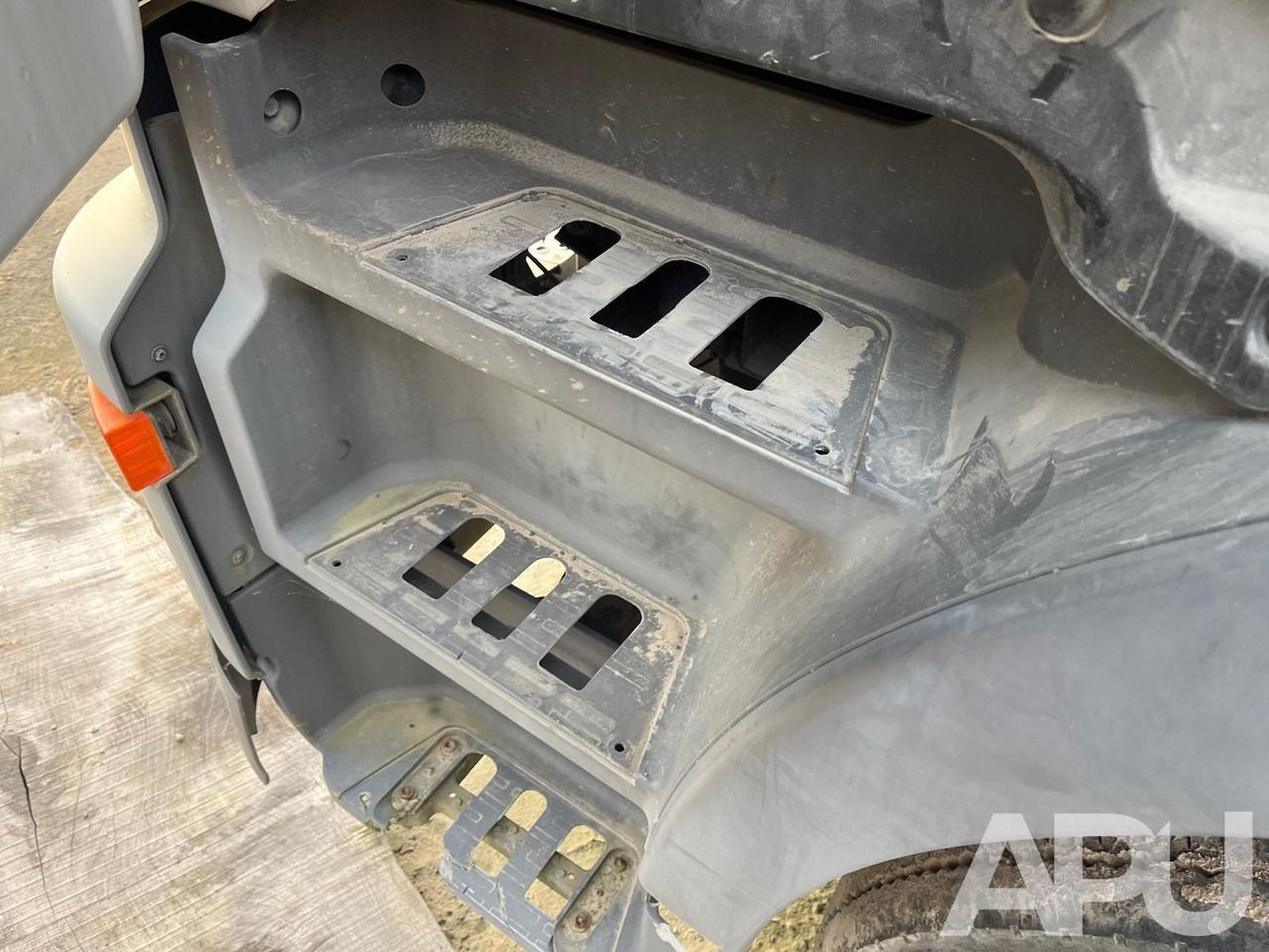 Mercedes-Benz Actros 2531L - Подметально-уборочная машина: фото 5 Mercedes-Benz Actros 2531L - Подметально-уборочная машина: фото 5