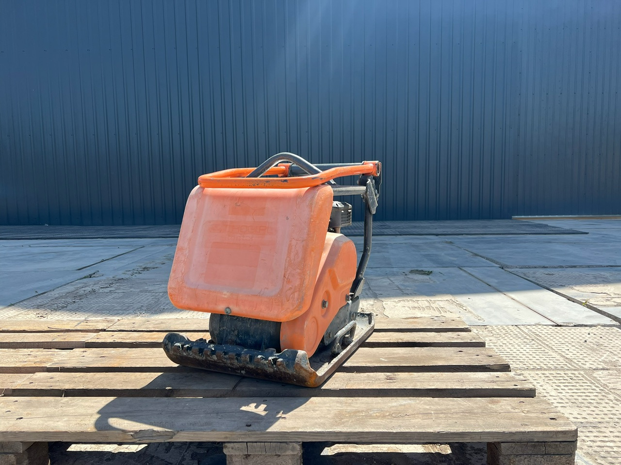 Zagęszczarka ALTRAD BELLE FC4000E PCX13/40 - Виброплита: фото 5 Zagęszczarka ALTRAD BELLE FC4000E PCX13/40 - Виброплита: фото 5