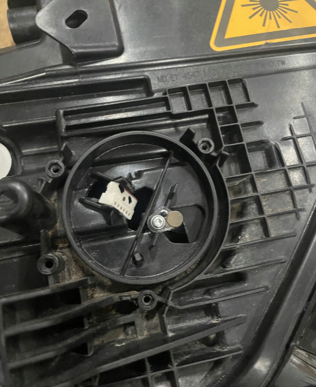 BMW X7 LASER KOPLAMP RECHTS GEBRUIKT A8948180206 - Передняя фара: фото 5 BMW X7 LASER KOPLAMP RECHTS GEBRUIKT A8948180206 - Передняя фара: фото 5