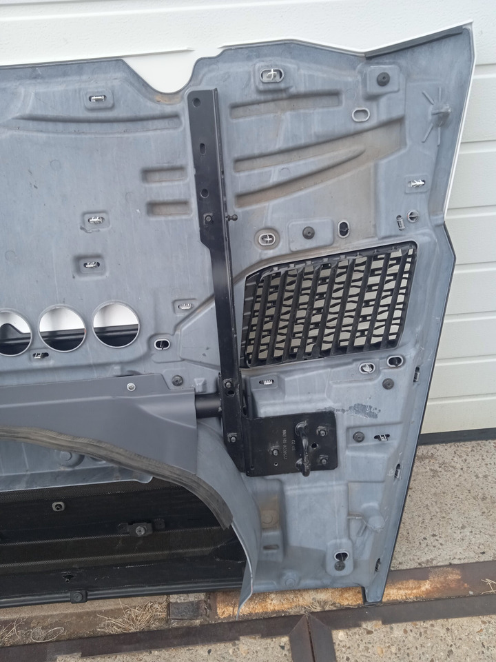 DAF XG, XG+, COMPLETE BOVEN GRILLE | GEBRUIKT | 000238 - Решётка радиатора для Грузовиков: фото 4 DAF XG, XG+, COMPLETE BOVEN GRILLE | GEBRUIKT | 000238 - Решётка радиатора для Грузовиков: фото 4