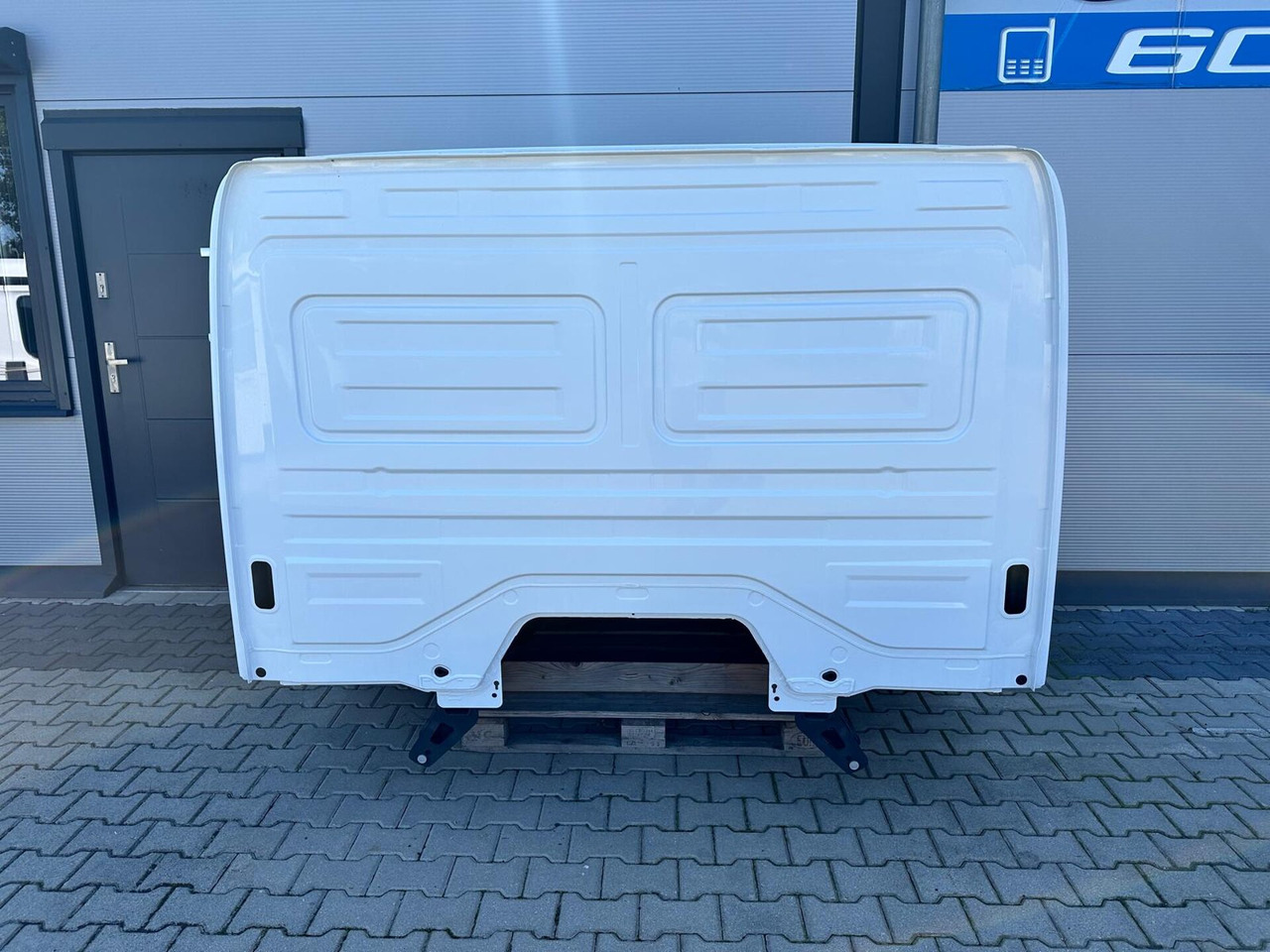 MB ATEGO CABINE EURO 6 TUNEL VOOR 6 CYL.MOTOR ALLEEN FRAME 000074B - Кабина для Грузовиков: фото 4 MB ATEGO CABINE EURO 6 TUNEL VOOR 6 CYL.MOTOR ALLEEN FRAME 000074B - Кабина для Грузовиков: фото 4