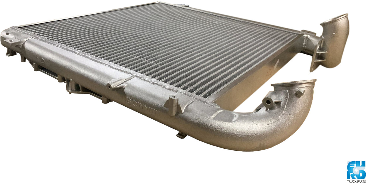 SCANIA EURO 6 INTERCOOLER GEREVISEERD RUIL 1949827RV - Интеркулер для Грузовиков: фото 3 SCANIA EURO 6 INTERCOOLER GEREVISEERD RUIL 1949827RV - Интеркулер для Грузовиков: фото 3