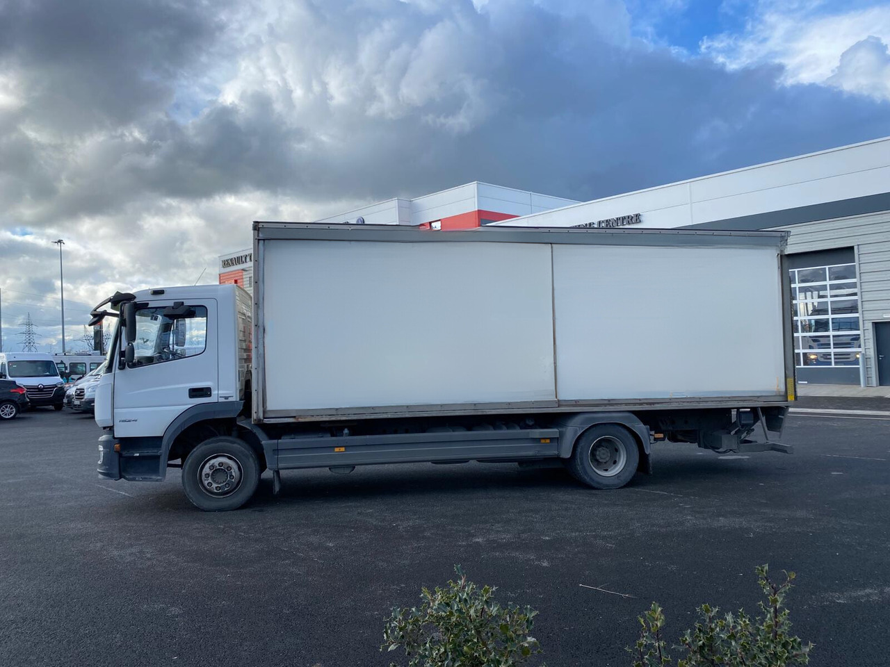 2014 Mercedes Atego 1524 - Грузовик с закрытым кузовом: фото 4 2014 Mercedes Atego 1524 - Грузовик с закрытым кузовом: фото 4