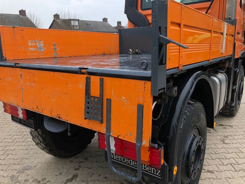 Mercedes-Benz Unimog U400 - Грузовик бортовой/ Платформа, Коммунальная/ Специальная техника: фото 4 Mercedes-Benz Unimog U400 - Грузовик бортовой/ Платформа, Коммунальная/ Специальная техника: фото 4