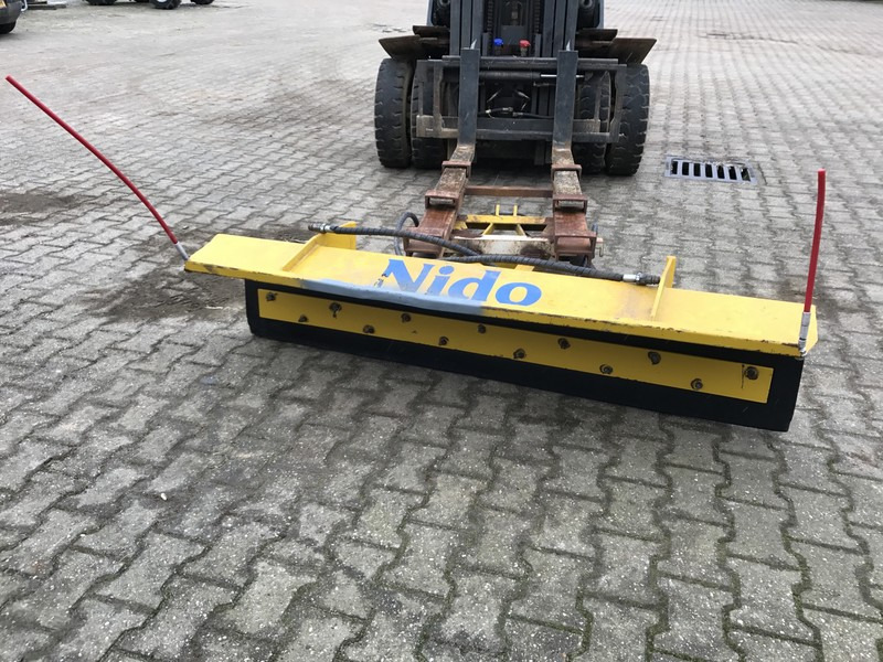NIDO Sneeuwschuif - Отвал для снега для Сельскохозяйственной техники: фото 4 NIDO Sneeuwschuif - Отвал для снега для Сельскохозяйственной техники: фото 4