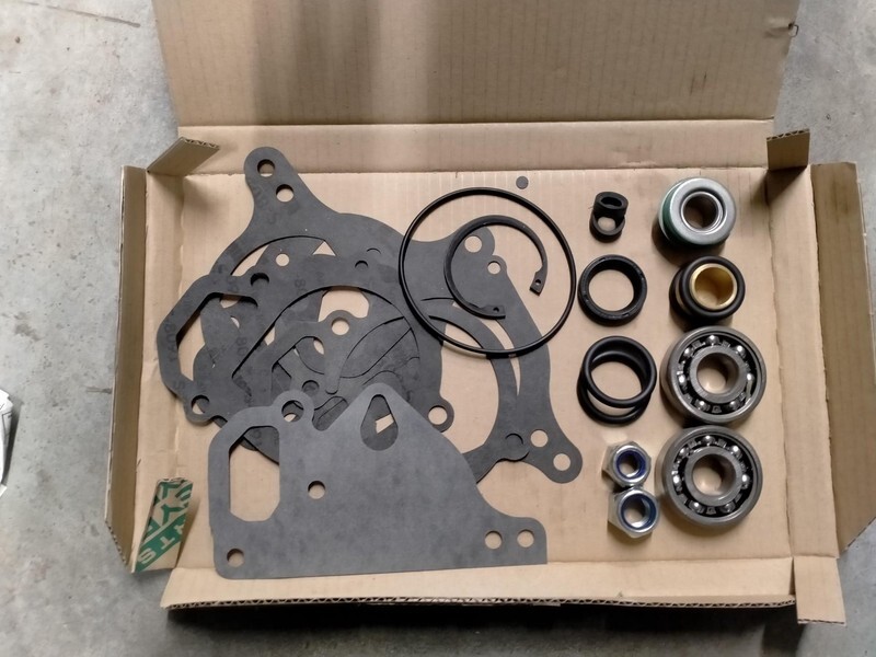 Steyr reparatie set waterpomp - Помпа для Сельскохозяйственной техники: фото 1 Steyr reparatie set waterpomp - Помпа для Сельскохозяйственной техники: фото 1