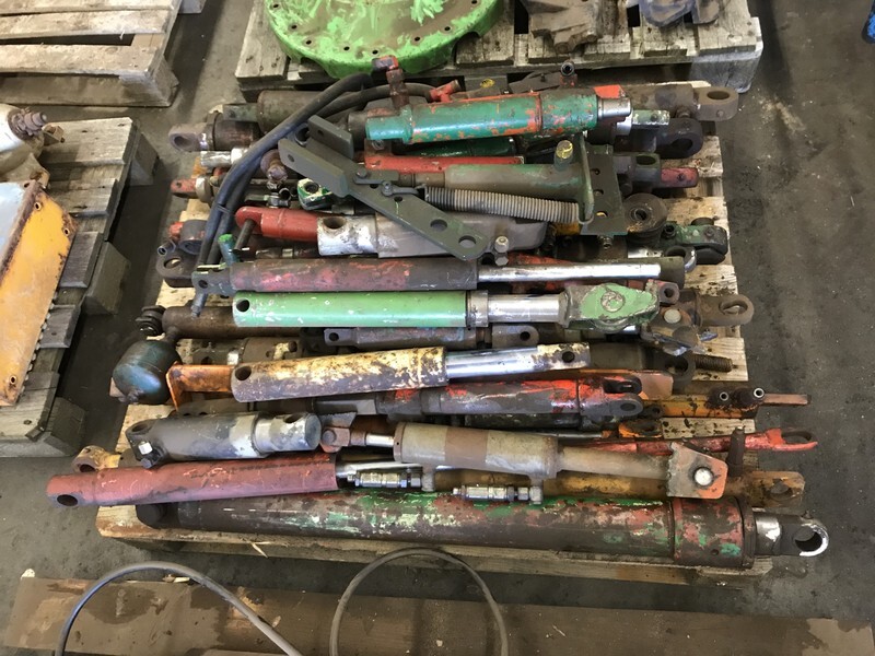 Grote partij hydraulische cilinders - Гидравлический цилиндр для Сельскохозяйственной техники: фото 5 Grote partij hydraulische cilinders - Гидравлический цилиндр для Сельскохозяйственной техники: фото 5