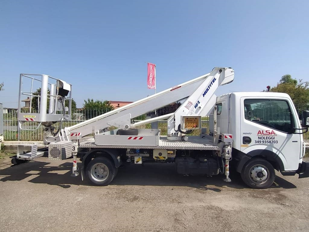 Multitel MT182 - Грузовик с подъемником: фото 1 Multitel MT182 - Грузовик с подъемником: фото 1