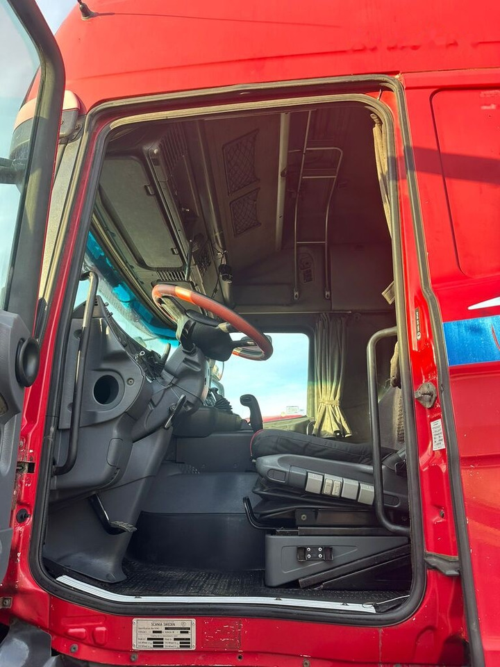 Тягач Scania R124: фото 7