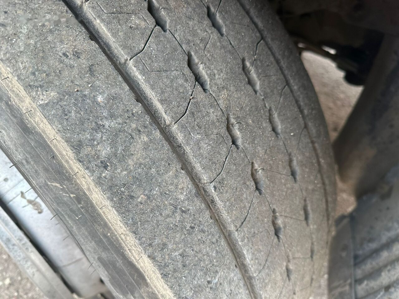 Тягач Scania R124: фото 11