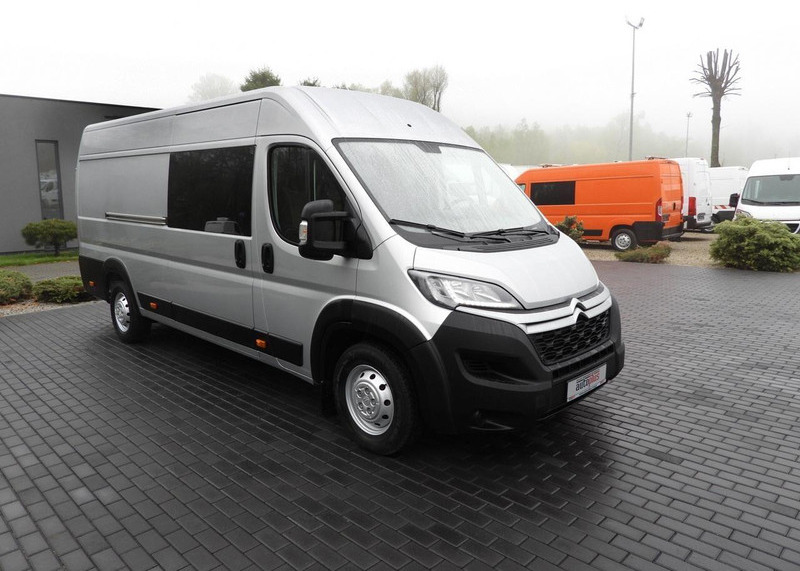 Citroën JUMPER FURGON BRYGADÓWKA 7 MIEJSC TEMPOMAT LEDY KLIMATYZACJA - Микроавтобус, Пассажирский фургон: фото 4 Citroën JUMPER FURGON BRYGADÓWKA 7 MIEJSC TEMPOMAT LEDY KLIMATYZACJA - Микроавтобус, Пассажирский фургон: фото 4