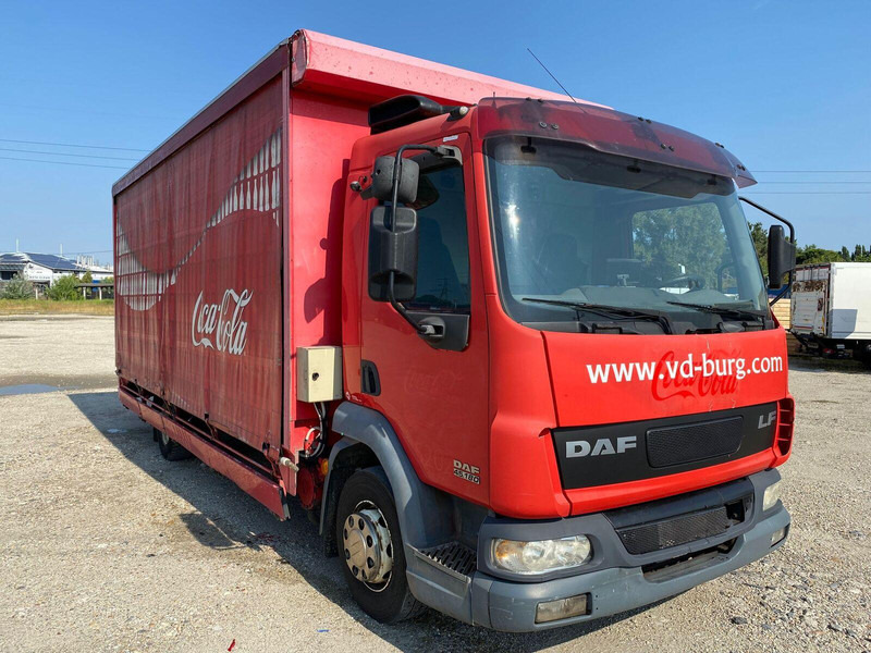 DAF LF 45.180 Pritsche + Plane - Грузовик с закрытым кузовом: фото 2 DAF LF 45.180 Pritsche + Plane - Грузовик с закрытым кузовом: фото 2
