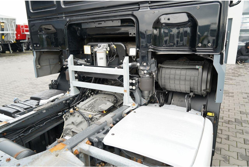 Грузовик-контейнеровоз/ Сменный кузов DAF XF 480 / BDF / 6X2 / SSC / I-PARK COOL / OŚ PODNOSZONA / PO KONT: фото 16