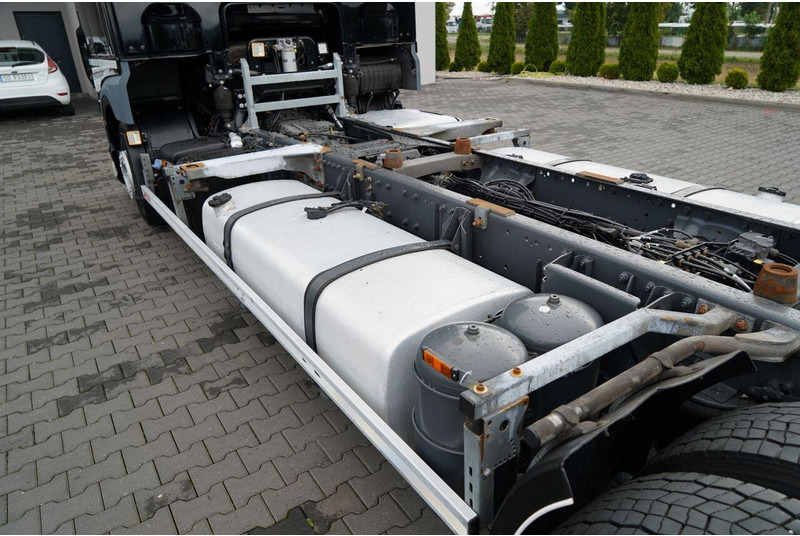 Грузовик-контейнеровоз/ Сменный кузов DAF XF 480 / BDF / 6X2 / SSC / I-PARK COOL / OŚ PODNOSZONA / PO KONT: фото 11