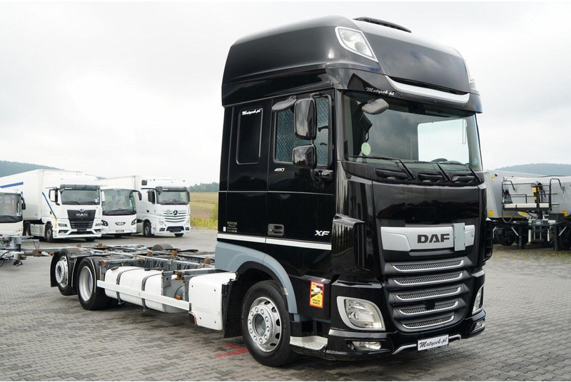 Грузовик-контейнеровоз/ Сменный кузов DAF XF 480 / BDF / 6X2 / SSC / I-PARK COOL / OŚ PODNOSZONA / PO KONT: фото 6
