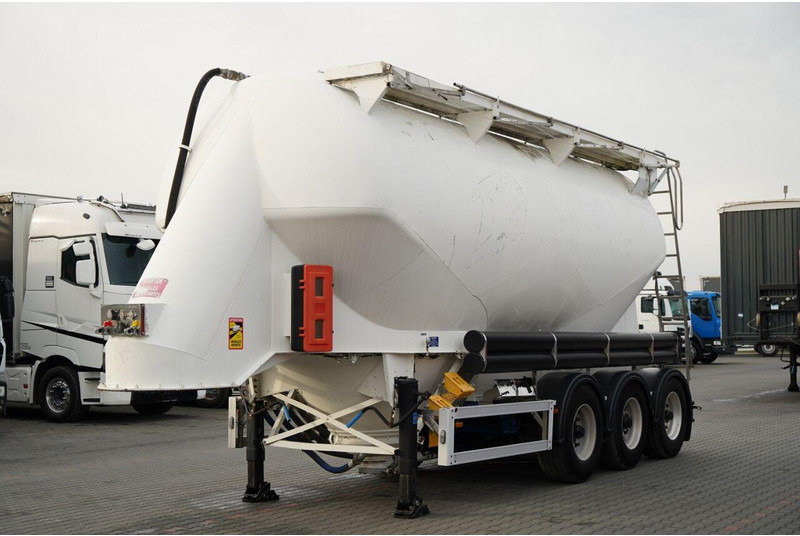 Feldbinder CEMENTONACZEPA / 3 KOMORY / 37 000 L / SILOS / DO MATERIAŁÓW SYP - Полуприцеп-цистерна: фото 2 Feldbinder CEMENTONACZEPA / 3 KOMORY / 37 000 L / SILOS / DO MATERIAŁÓW SYP - Полуприцеп-цистерна: фото 2