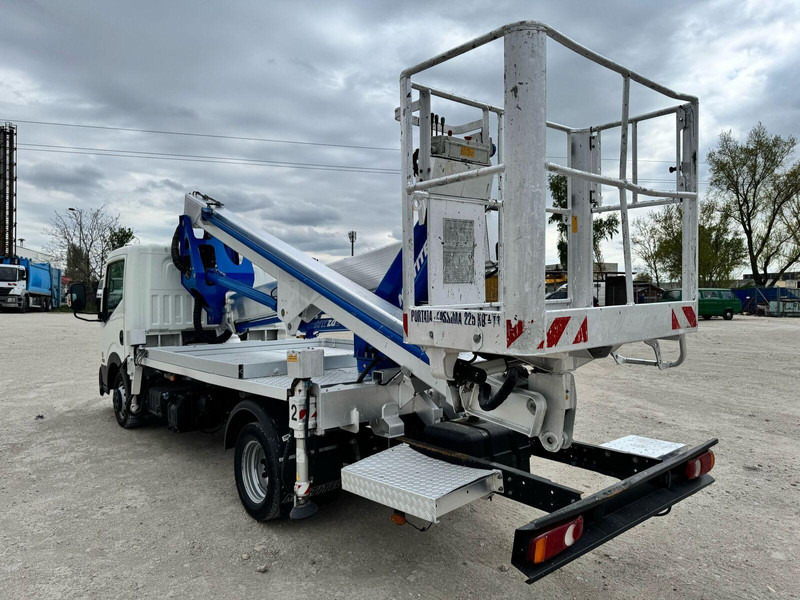 Фургон Nissan Cabstar NT400 Multitel HX 200 - 22m: фото 11 Фургон Nissan Cabstar NT400 Multitel HX 200 - 22m: фото 11