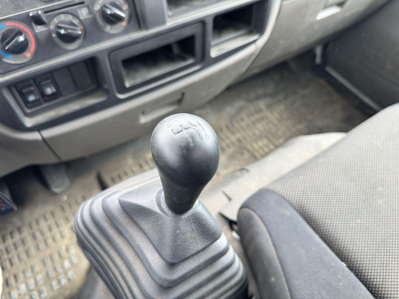 Фургон Nissan Cabstar NT400 Multitel HX 200 - 22m: фото 20 Фургон Nissan Cabstar NT400 Multitel HX 200 - 22m: фото 20