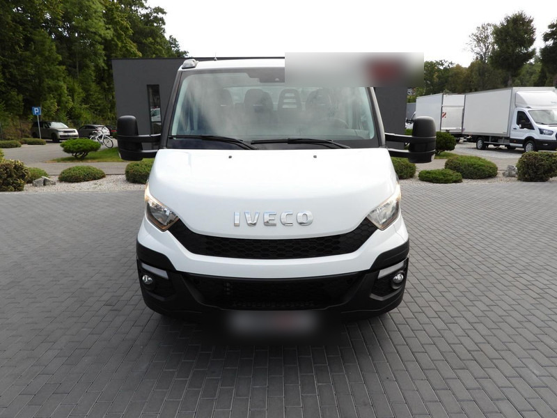 Iveco DAILY 35C17 SKRZYNIA PODWÓJNA KABINA DOKA 7 MIEJSC TEMPOMAT BLIŹ - Малотоннажный бортовой грузовик: фото 5 Iveco DAILY 35C17 SKRZYNIA PODWÓJNA KABINA DOKA 7 MIEJSC TEMPOMAT BLIŹ - Малотоннажный бортовой грузовик: фото 5