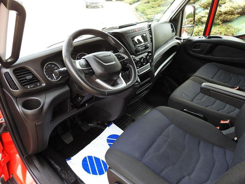 Iveco DAILY 35S18 PLANDEKA 10 PALET WEBASTO KLIMATYZACJA TEMPOMAT LEDY - Тентованный фургон: фото 2 Iveco DAILY 35S18 PLANDEKA 10 PALET WEBASTO KLIMATYZACJA TEMPOMAT LEDY - Тентованный фургон: фото 2