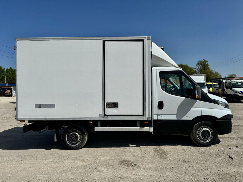 Iveco Daily 35-130 S - CARRIER XARIOS 350 Frigo - Фургон-рефрижератор: фото 4 Iveco Daily 35-130 S - CARRIER XARIOS 350 Frigo - Фургон-рефрижератор: фото 4