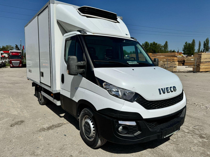 Iveco Daily 35-130 S - CARRIER XARIOS 350 Frigo - Фургон-рефрижератор: фото 1 Iveco Daily 35-130 S - CARRIER XARIOS 350 Frigo - Фургон-рефрижератор: фото 1