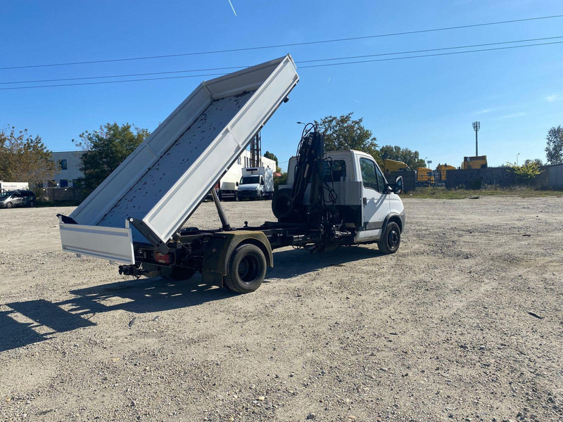 Iveco Daily 65 C 18 - 3 sided Tipper + HIAB 033T Crane - Малотоннажный самосвал: фото 5 Iveco Daily 65 C 18 - 3 sided Tipper + HIAB 033T Crane - Малотоннажный самосвал: фото 5